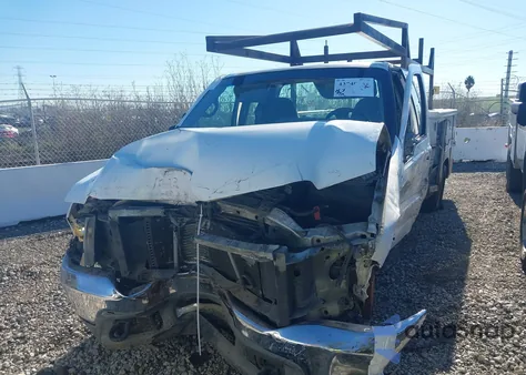 2001 Ford F-250 Lariat/Xl/Xlt z USA, uszkodzony, nr VIN 1FTNX20F21ED51885